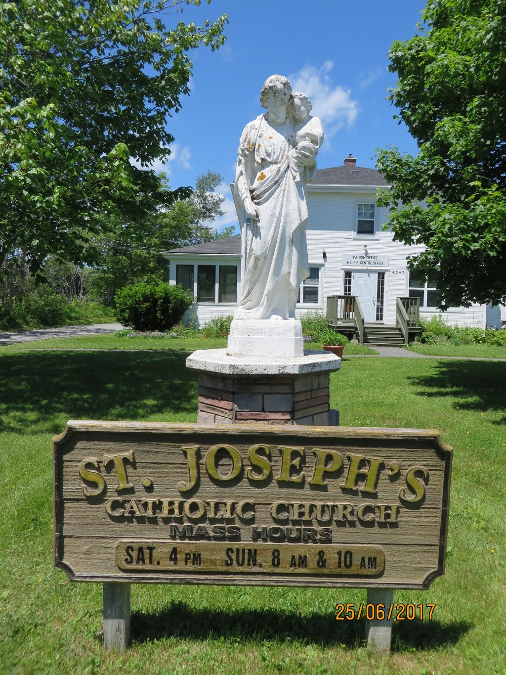 St Josephs Catholic Church | 4347 Loch Lomond Rd, Saint John, NB E2N 1C8, Canada | Phone: (506) 653-6856