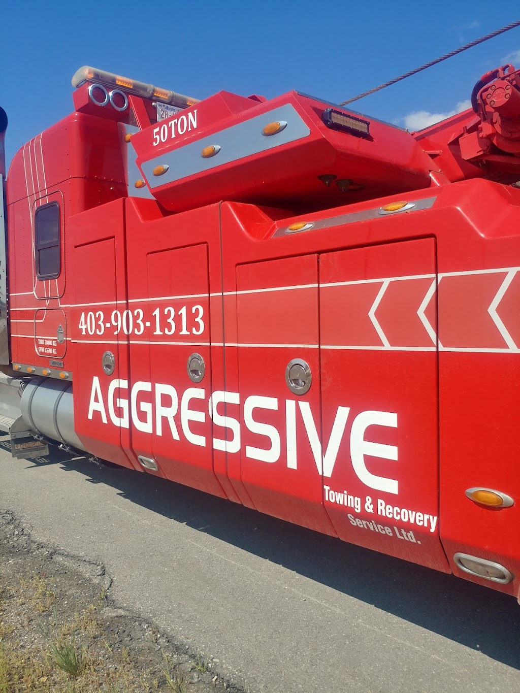 Aggressive Heavy Recovery & Semi Truck Towing | 3397 84 St NE, Calgary, AB T1Y 1A5, Canada | Phone: (403) 903-1313