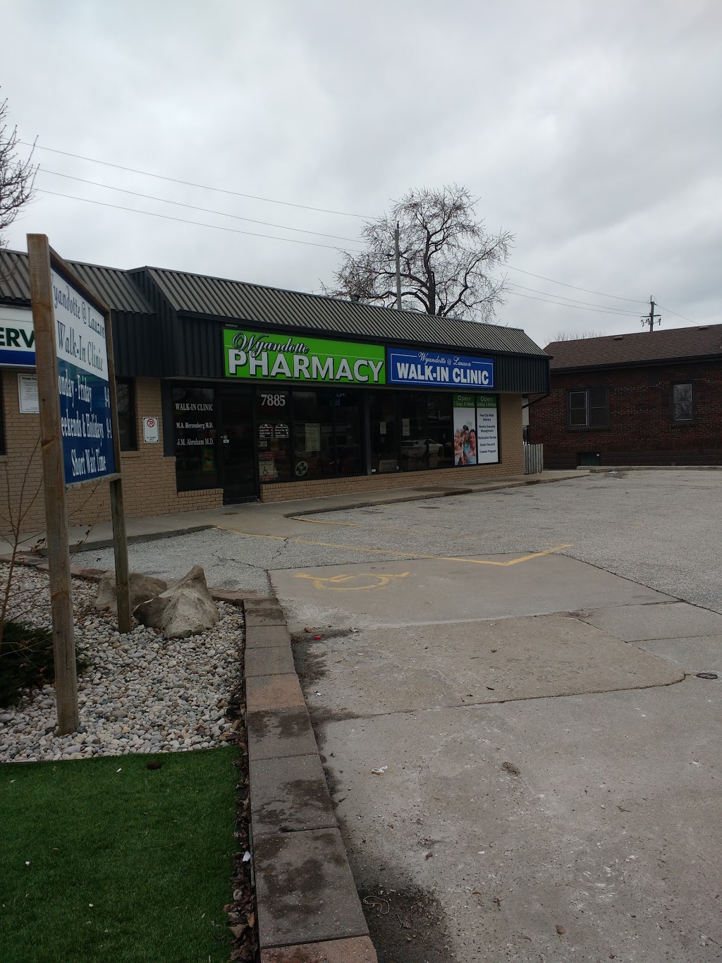 Wyandotte Medical Pharmacy Ltd | 7885 Wyandotte St E, Windsor, ON N8S 1S8, Canada | Phone: (519) 948-6200