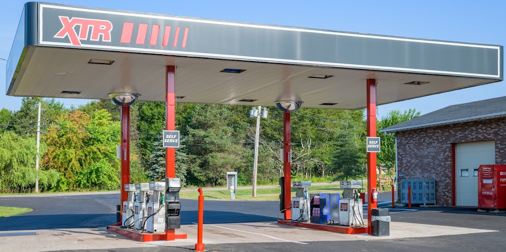 Winds Xtr Gas Bar | 2392 Peters Rd Highway 324 Alliston, corner of highways 4 & 324, Montague, PE C0A 1R0, Canada | Phone: (902) 962-3883