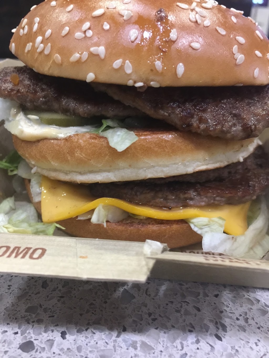 McDonalds | 2180 Boulevard des Laurentides, Laval, QC H7K 3G5, Canada | Phone: (450) 663-3200