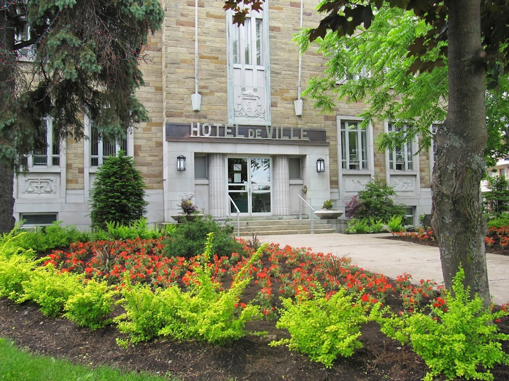 Victoriaville City Hall | 1 Rue Notre Dame O, Victoriaville, QC G6P 6T2, Canada | Phone: (819) 758-1571