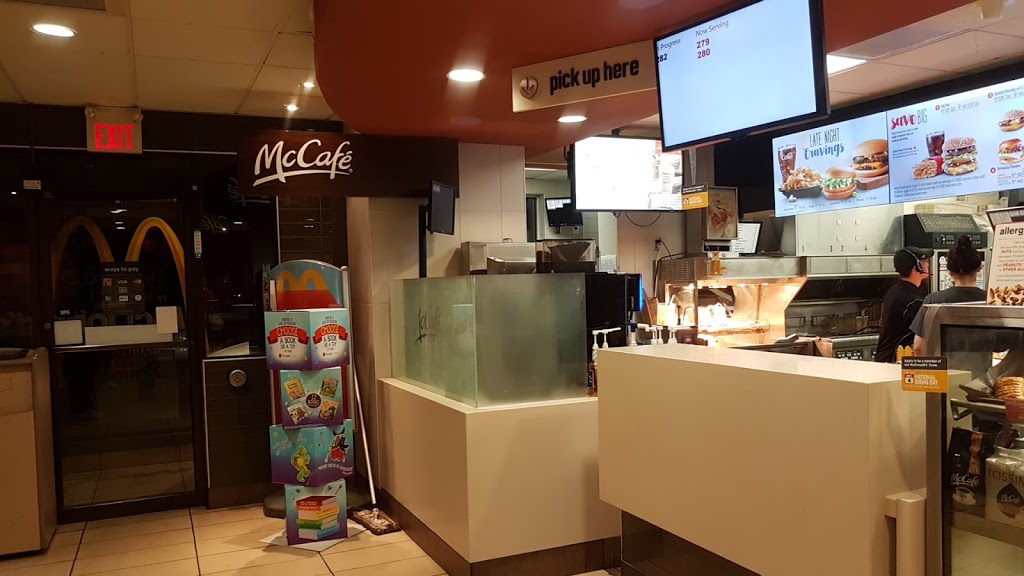 McDonalds | 10 Cootes Dr, Dundas, ON L9H 1A9, Canada | Phone: (905) 627-0411