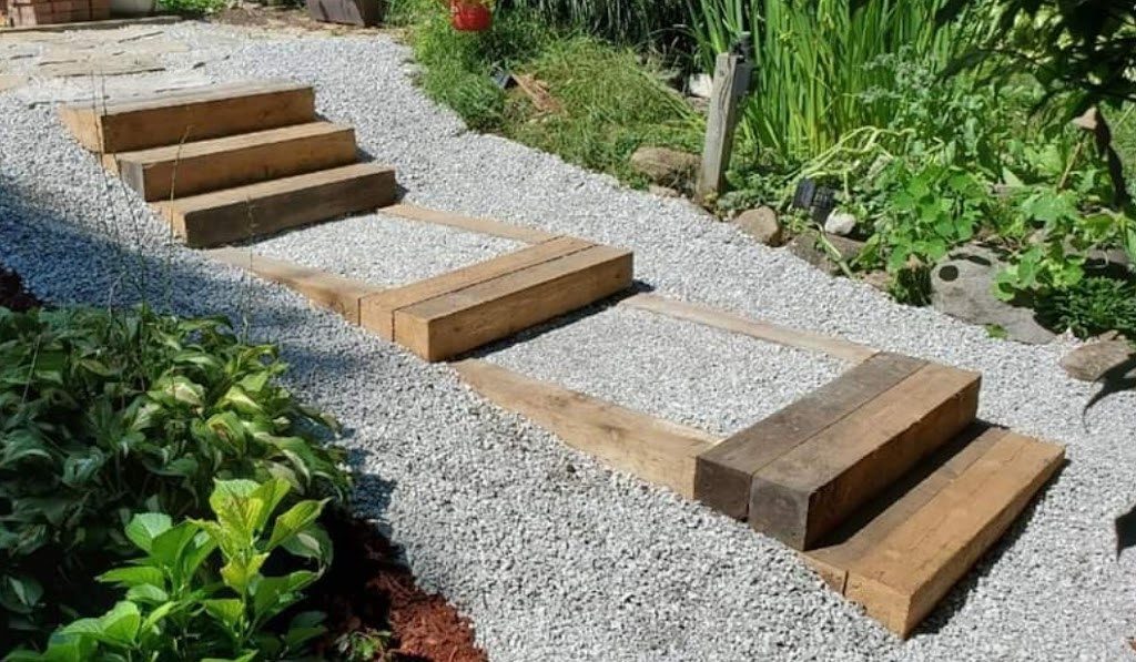 Robinsons Landscape & Design | St Jean St, Orillia, ON L3V 4L5, Canada | Phone: (705) 345-6310