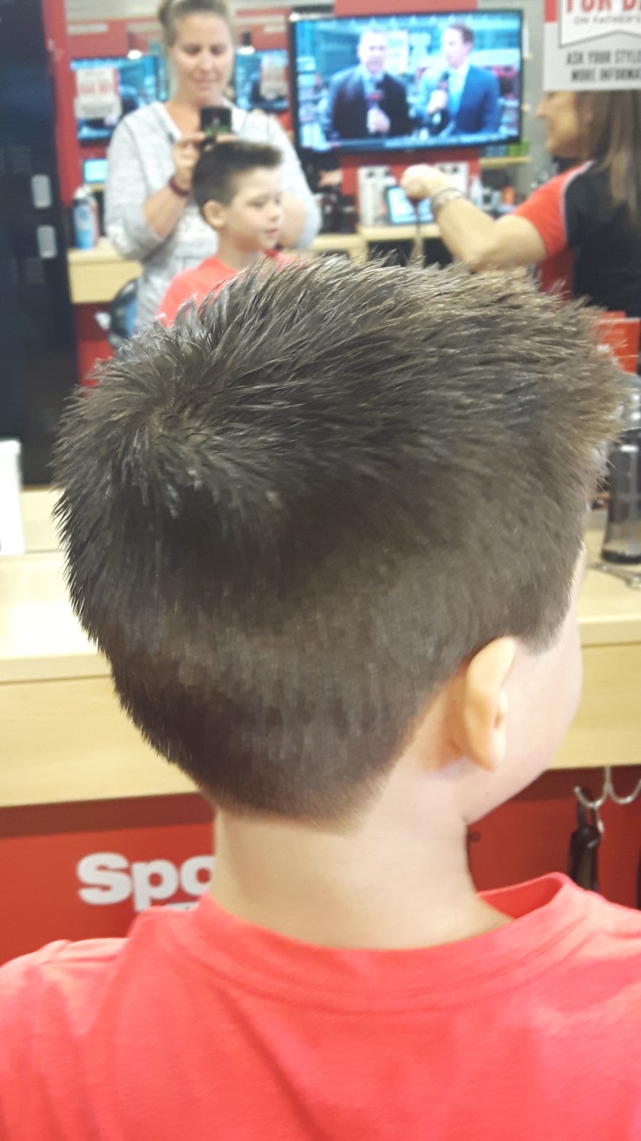 Sport Clips North Barrie Crossing | 367 Cundles Rd E, Barrie, ON L4M 0G9, Canada | Phone: (705) 721-7737