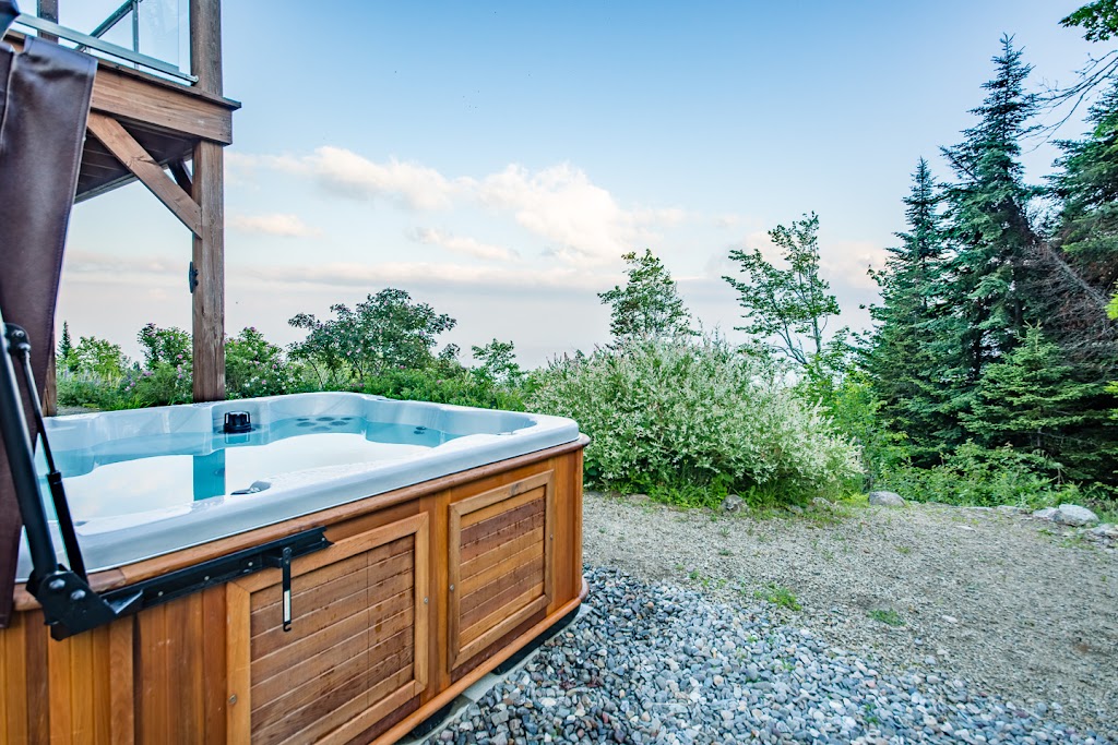 Chalet Ski Nature | 133 Chem. Josaphat, Petite-Rivière-Saint-François, QC G0A 2L0, Canada | Phone: (514) 825-3777