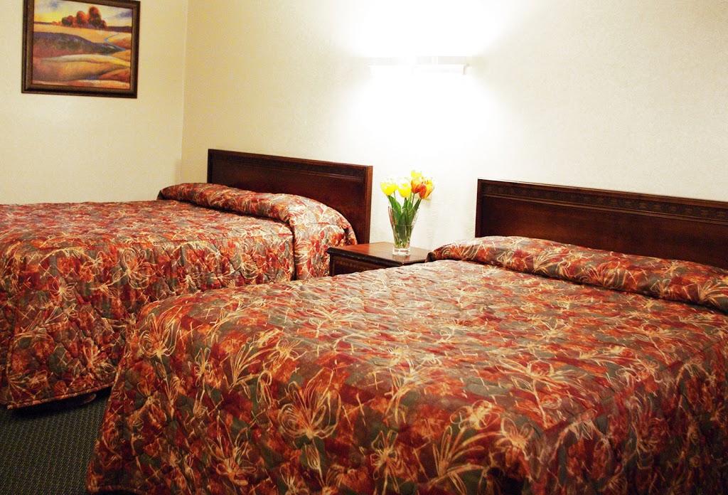 Grand Motel | 4626 Kingston Rd, Scarborough, ON M1E 2P6, Canada | Phone: (416) 281-8394