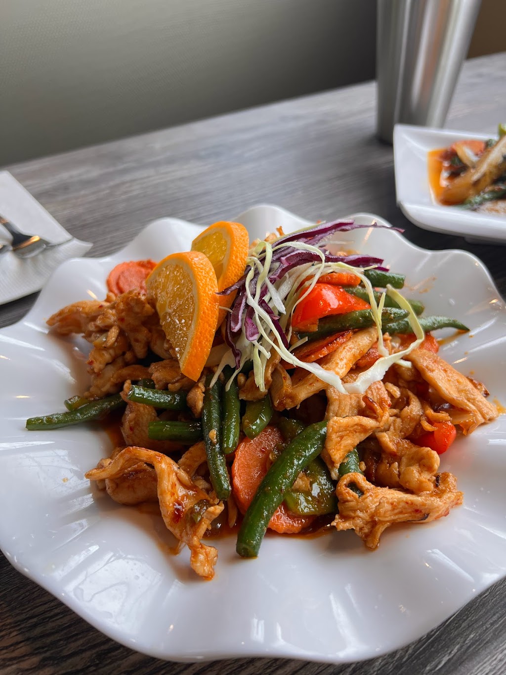 Lotus Thai | 8772 Commercial St, New Minas, NS B4N 3C5, Canada | Phone: (902) 681-3333