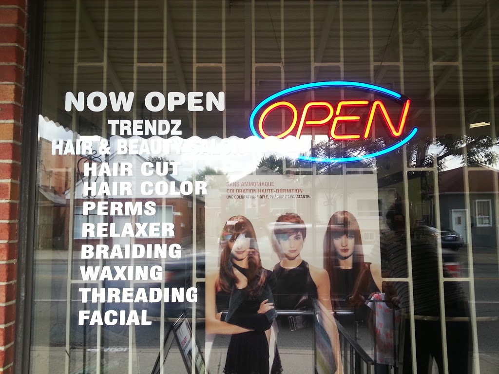 Trendz Hair & Beauty Salon | 715 Jane St, York, ON M6N 4B1, Canada | Phone: (416) 763-4247