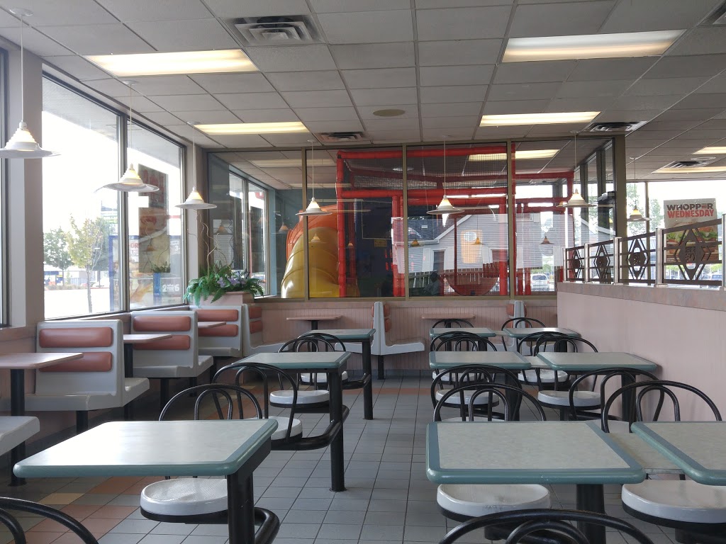 Burger King | 5821 Malden Rd, Windsor, ON N9H 1S4, Canada | Phone: (519) 966-8037