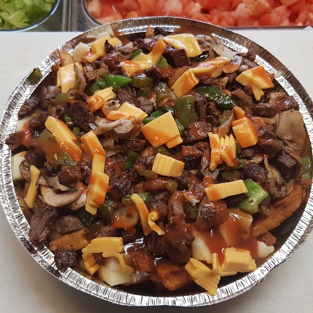 Poutine in colours | 2201 Arch St, Ottawa, ON K1G 2H5, Canada | Phone: (613) 737-3737