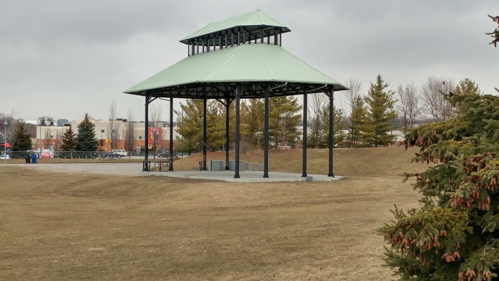 Woodbine Park | 1695 Queen St E, Toronto, ON M4L 1G7, Canada | Phone: (416) 392-2489