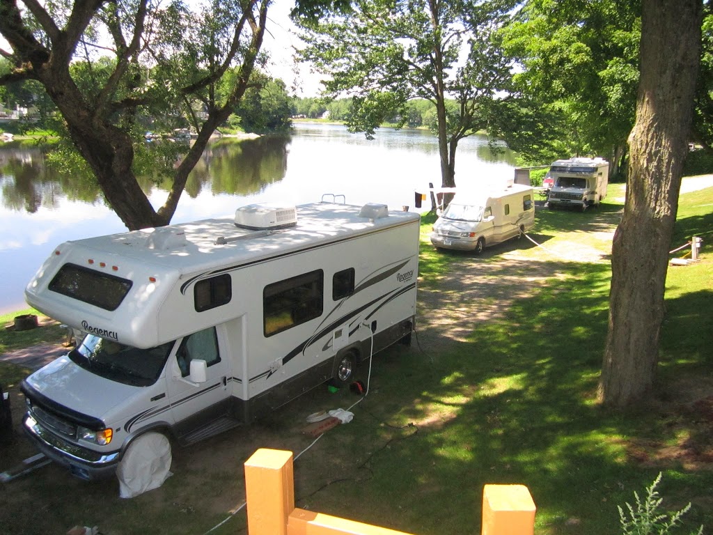 Camping Parc De La Chaudiere | 100 Rue du Camping, Scott, QC G0S 3G0, Canada | Phone: (418) 882-5759