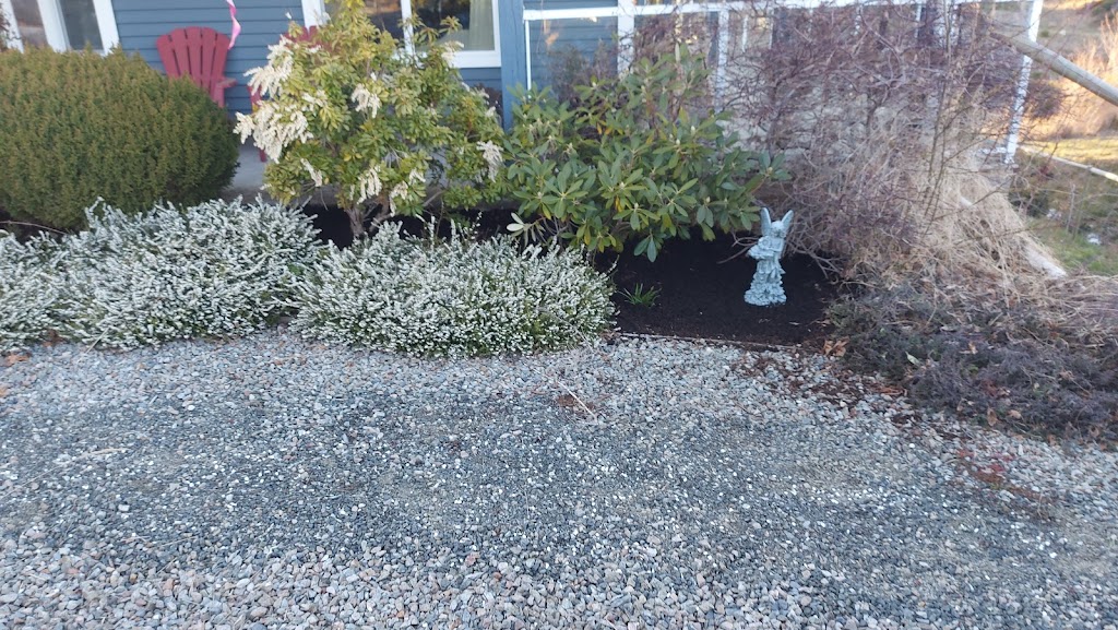 Kings and Queens landscaping and property maintenance | 1855 Martini Way, Qualicum Beach, BC V9K 2S3, Canada | Phone: (236) 463-1978