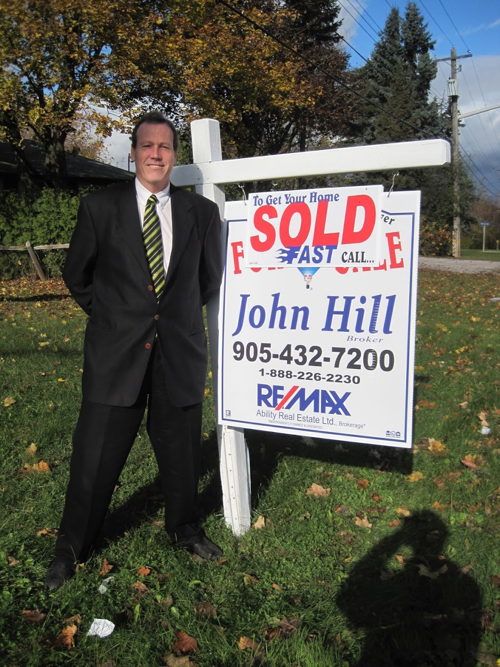 John Hill - RE/MAX Rouge River Realty Ltd Brokerage | 1377 Wilson Rd N, Oshawa, ON L1K 2Z5, Canada | Phone: (905) 259-4127