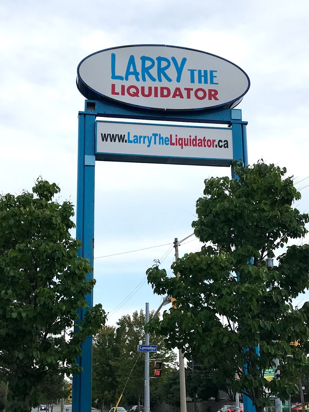 Larry The Liquidator | 1925 Victoria Park Ave, Scarborough, ON M1R 1T8, Canada | Phone: (416) 519-9531