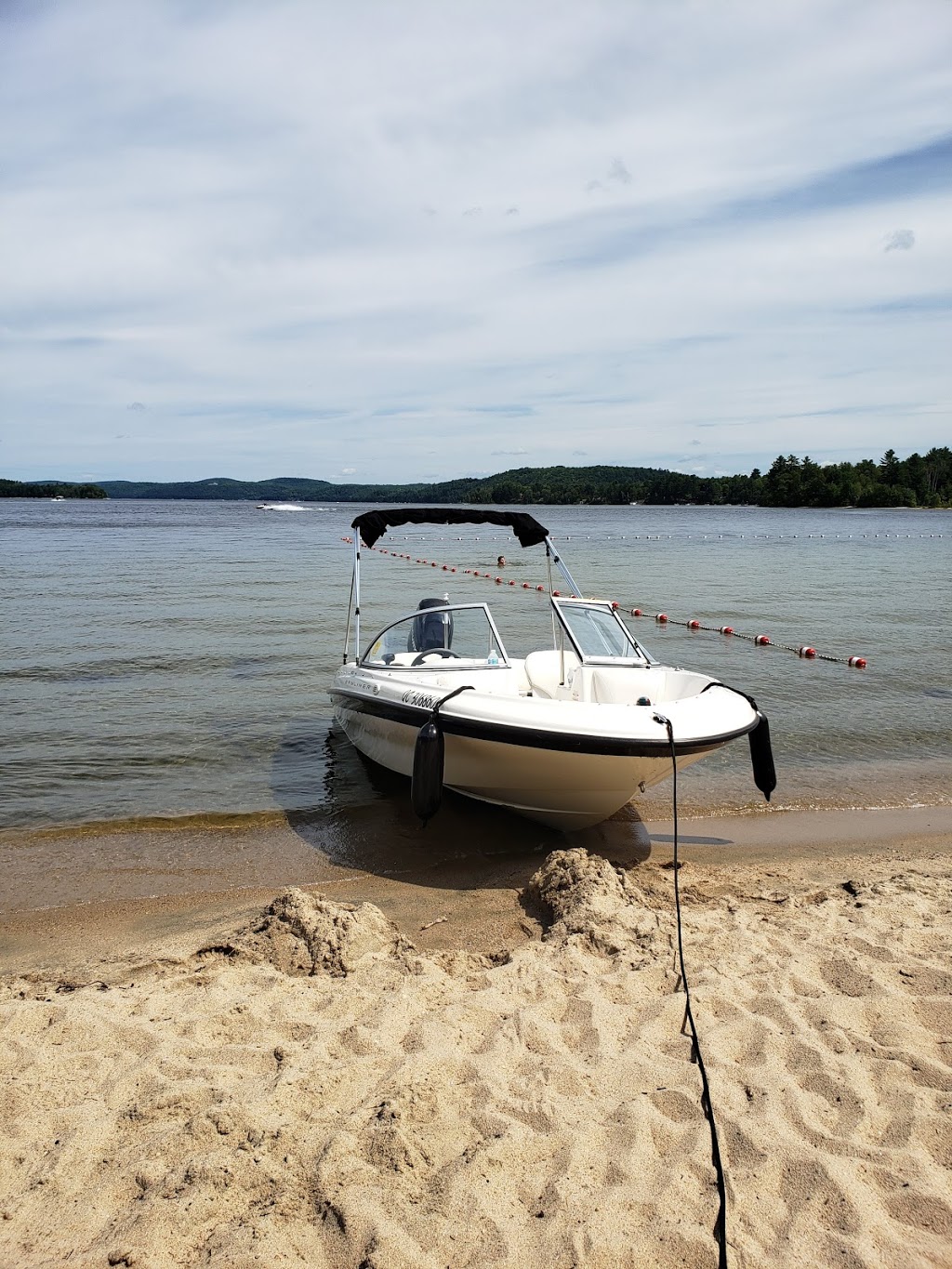 Paradis Du Camper | 1442 Chemin du Tour du Lac, Chénéville, QC J0V 1E0, Canada | Phone: (819) 428-3131