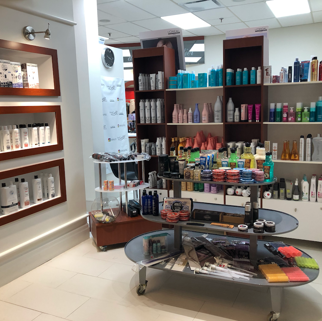 Salon du Quartier | 2 Ch De LEquerre, Baie-Saint-Paul, QC G3Z 2Y5, Canada | Phone: (418) 435-5516