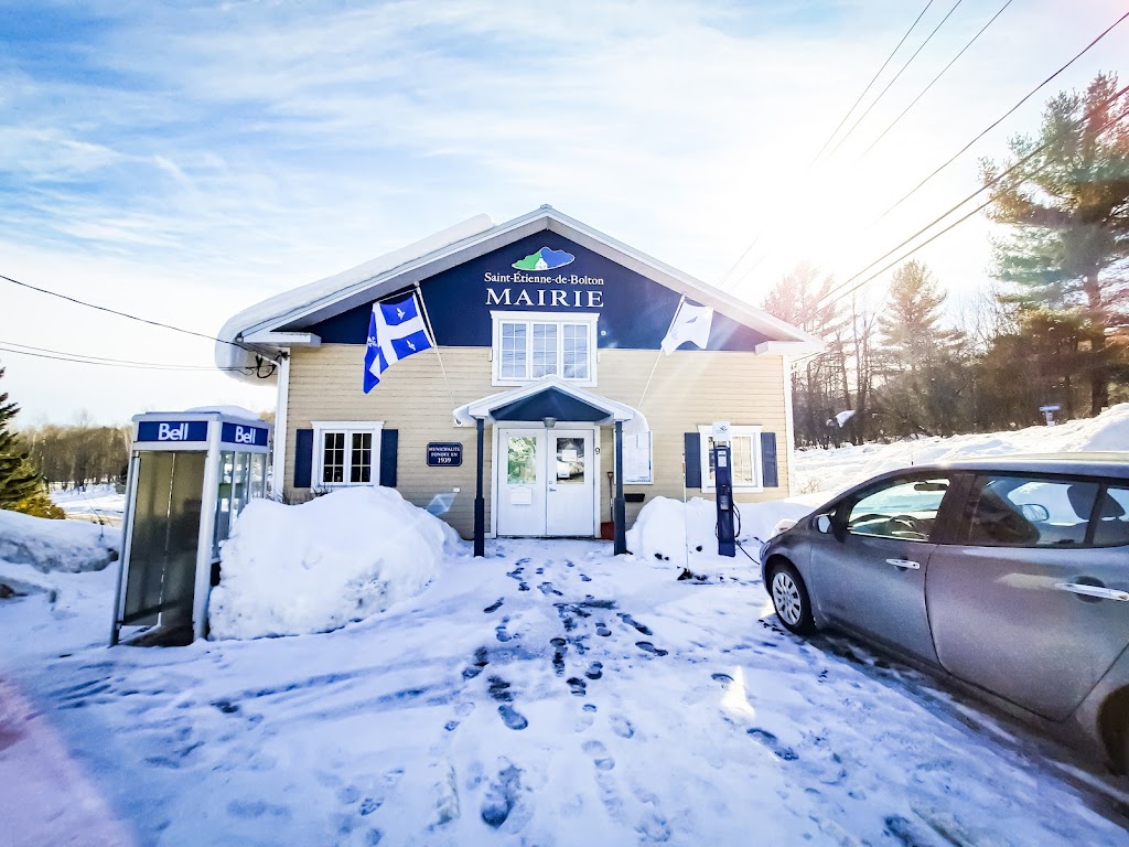 St-Etienne-De-Bolton Mncplt | 9 Rang de la Montagne, Saint-Étienne-de-Bolton, QC J0E 2E0, Canada | Phone: (450) 297-3353