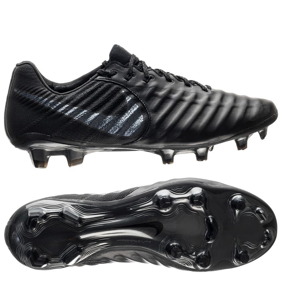 Soccer Maxx | 1860 Major Mackenzie West #H5, Maple, ON L6A 4R9, Canada | Phone: (905) 417-2277