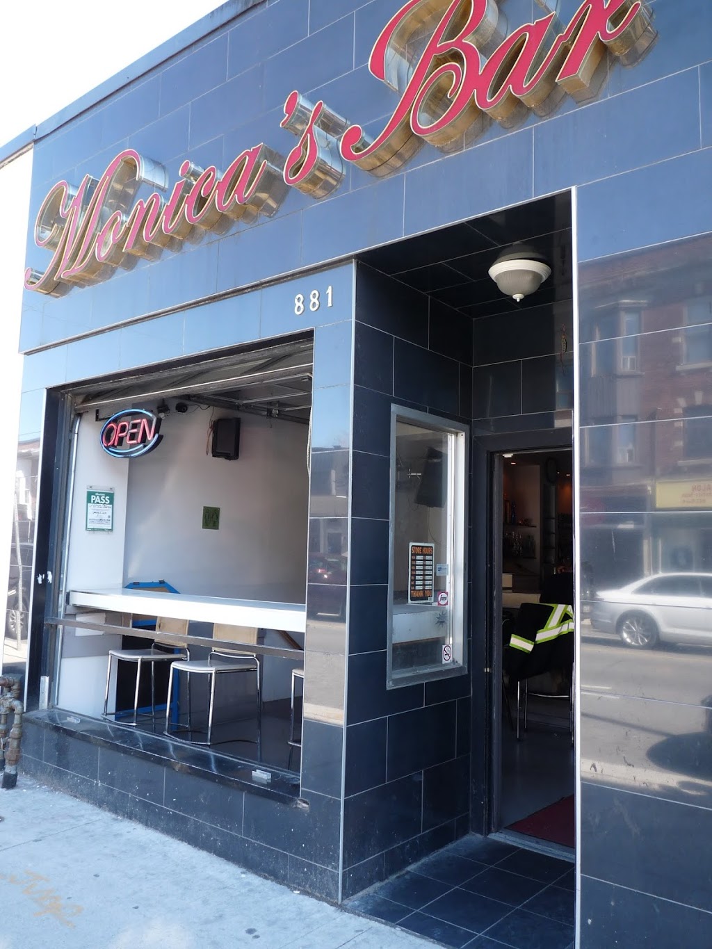 Monicas Bar | 881 Bloor St W, Toronto, ON M6G 1M5, Canada | Phone: (647) 341-8885