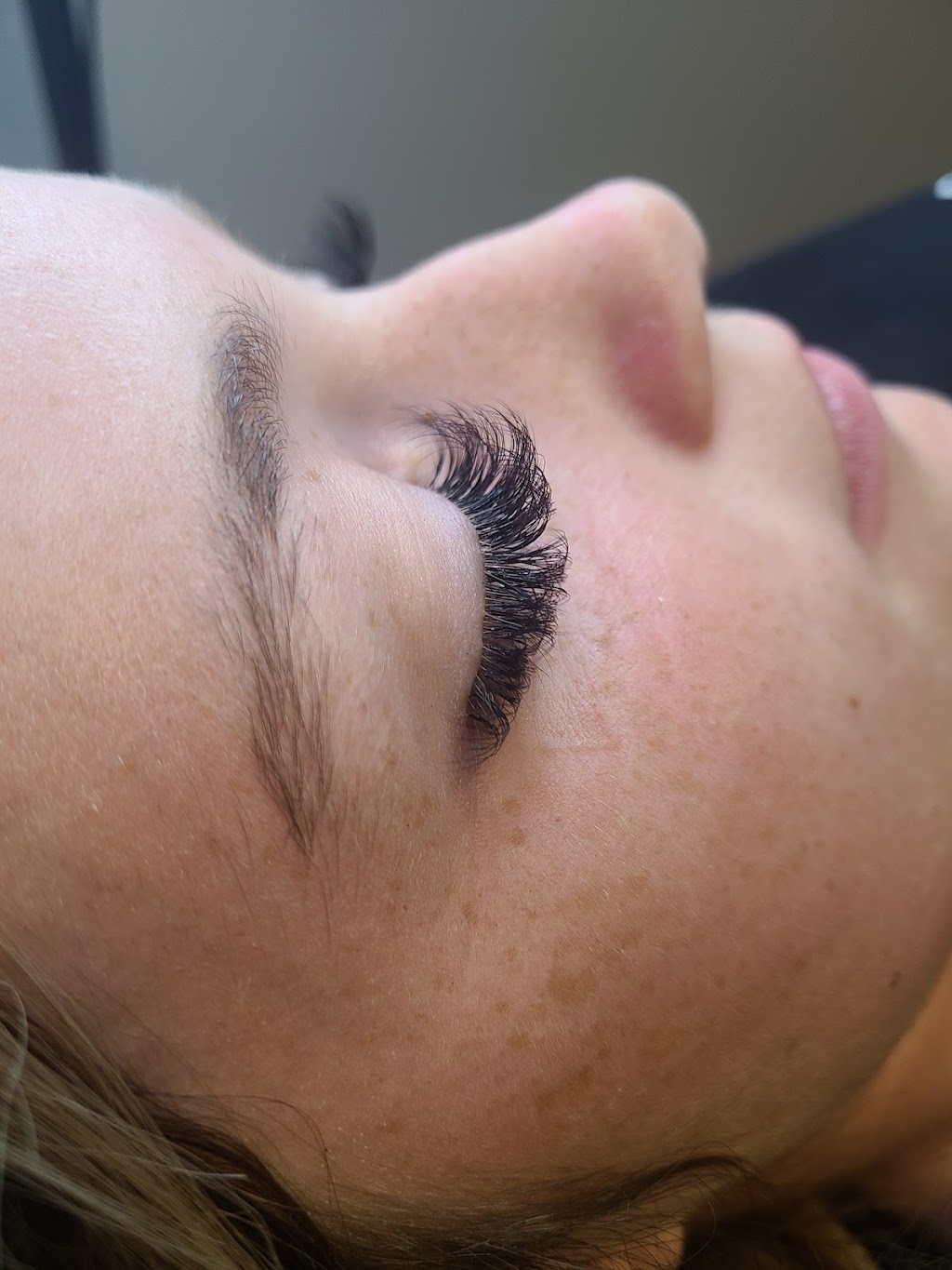 Lashes By Hannah | 3025 Victoria Rd, Carrying Place, ON K0K 1L0, Canada | Phone: (613) 827-2061