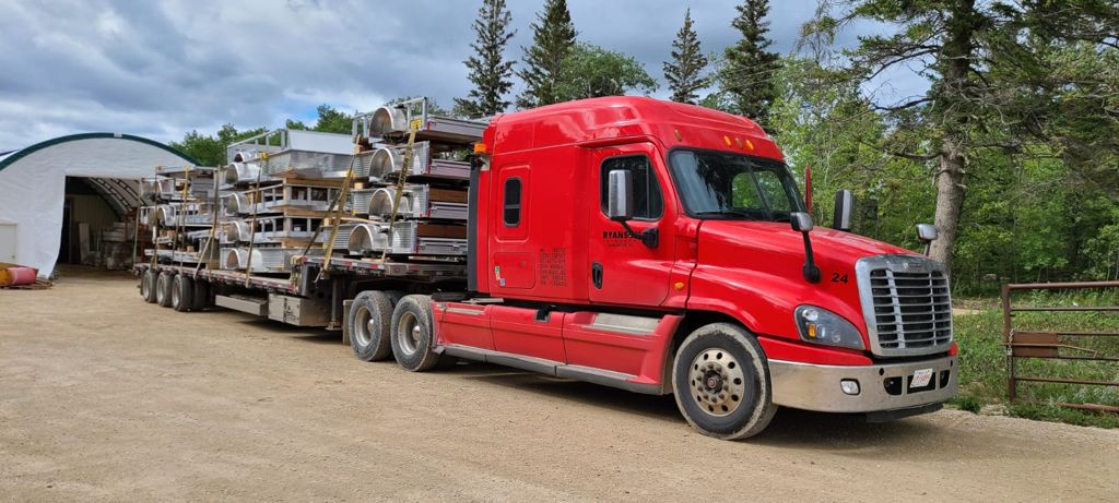 Ryanson Transport Ltd | 1505 Adamson View SW, Edmonton, AB T6W 0V4, Canada | Phone: (780) 702-7115