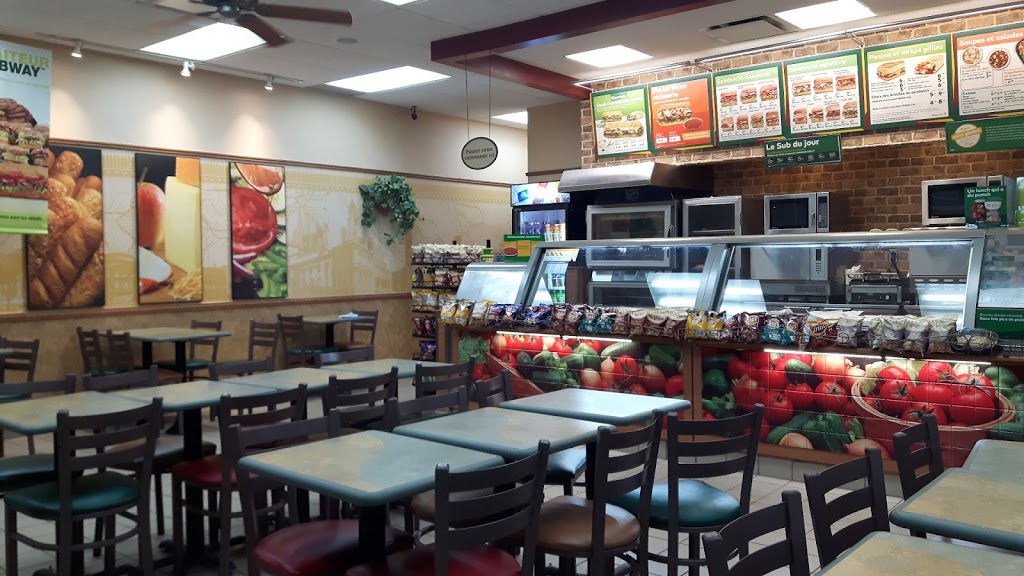 Restaurant SUBWAY | #A, 1333 Route de lAéroport, LAncienne-Lorette, QC G2G 1G5, Canada | Phone: (418) 877-5641