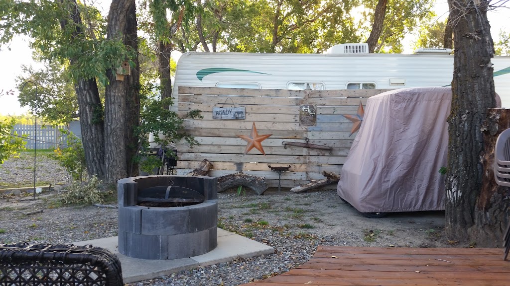 Highland Campground | Box 2218, Macleod, Cardston County, AB T0L 0Z0, Canada | Phone: (403) 553-2570