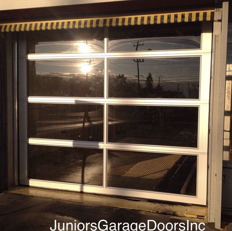 Juniors Garage Doors Inc. | 1 Noble Prince Pl, Vaughan, ON L4H 1S3, Canada | Phone: (905) 552-0312