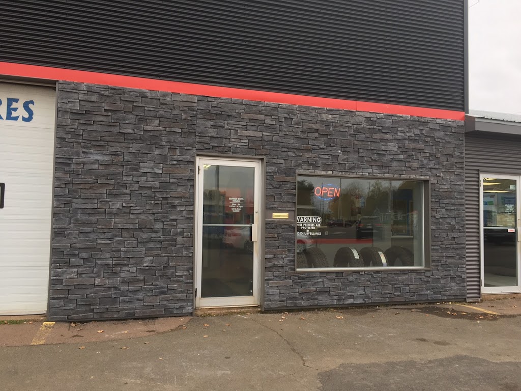 Albion Tirecraft Auto Centre Ltd | 64 S Albion St, Amherst, NS B4H 2W6, Canada | Phone: (902) 667-1219