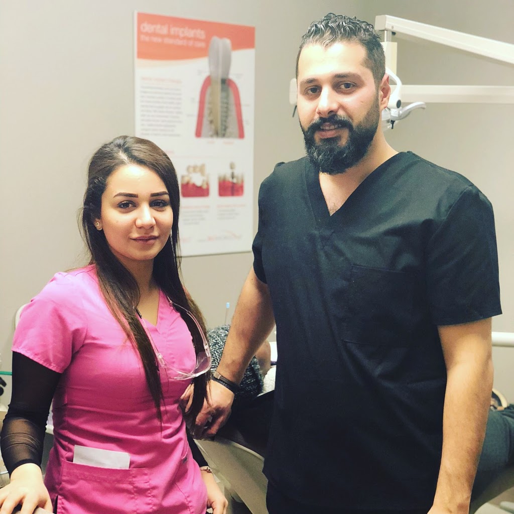 Dr. Hassan El-Awours Dental Office Mississauga | 377 Burnhamthorpe Rd E #121, Mississauga, ON L5A 3Y1, Canada | Phone: (905) 275-3368