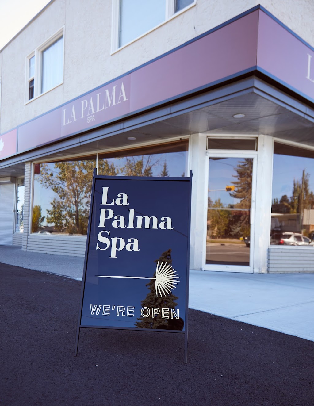 La Palma Spa | 2039 26 Ave SW, Calgary, AB T2T 1E5, Canada | Phone: (587) 327-9070