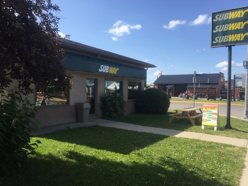 Subway | 201 Government Rd, Black Diamond, AB T0L 0H0, Canada | Phone: (403) 933-3333