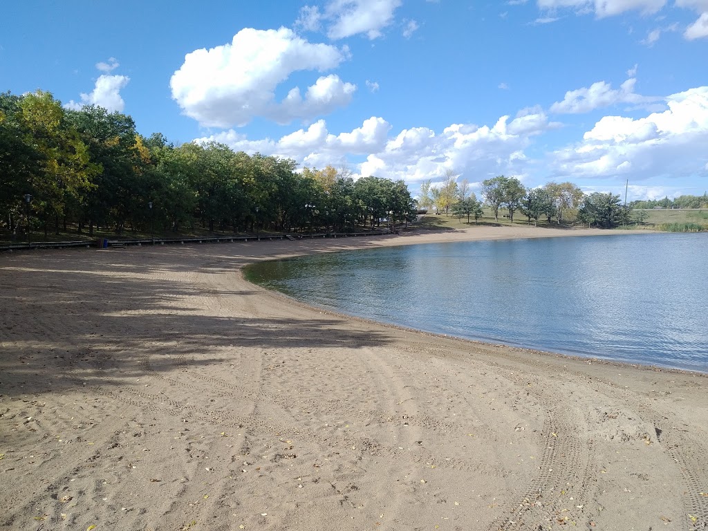 Lake Minnewasta Campground & Colert Beach | 100 Colert Rd, Morden, MB R6M 1V3, Canada | Phone: (204) 822-4991