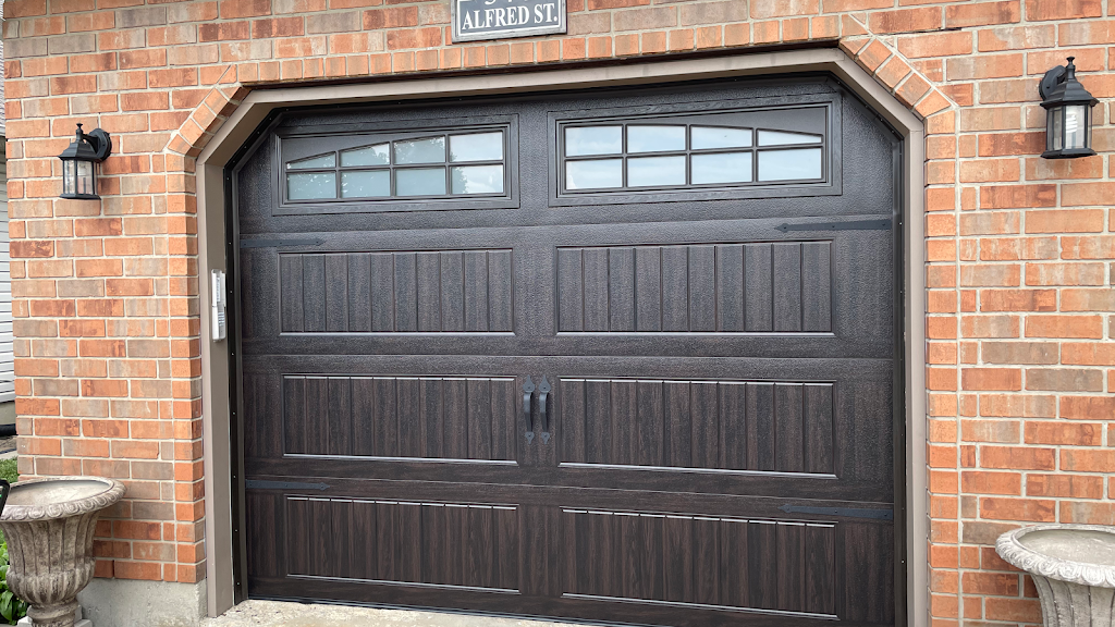 Mister Garage Door | 237 Thorn Dr, Strathroy, ON N7G 4C2, Canada | Phone: (519) 384-3667