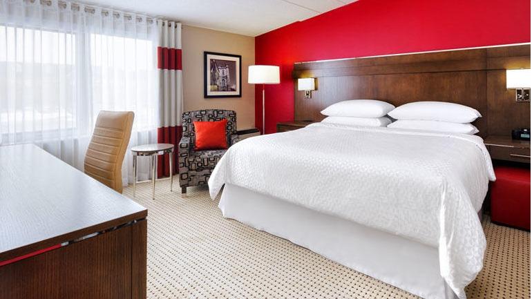 Four Points by Sheraton London | 1150 Wellington Rd, London, ON N6E 1M3, Canada | Phone: (519) 681-0600