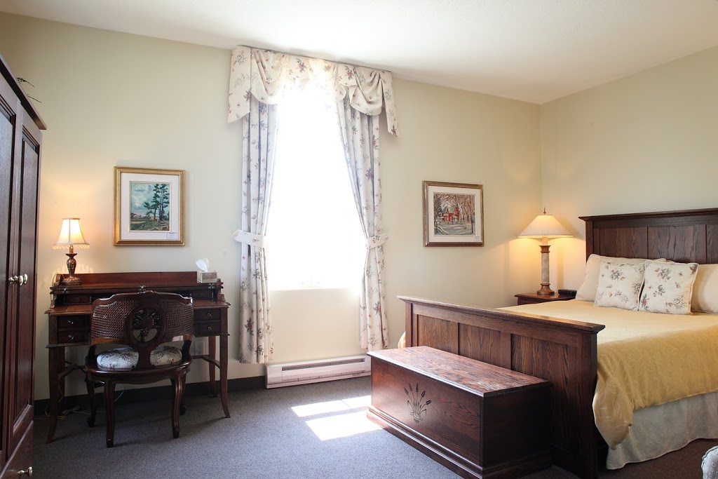 Harbour View Inn | 1 Berczy St, Barrie, ON L4M 3P5, Canada | Phone: (705) 735-6832