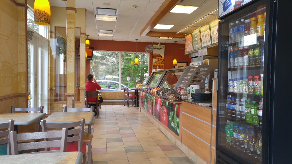 Restaurant SUBWAY | 4635 Route de Fossambault, Sainte-Catherine-de-la-Jacques-Cartier, QC G0A 3M0, Canada | Phone: (418) 875-2296