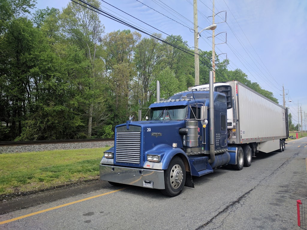 Transport Donald Riendeau (Les) | 520 Chem. Rhéaume, Saint-Michel, QC J0L 2J0, Canada | Phone: (450) 454-5525