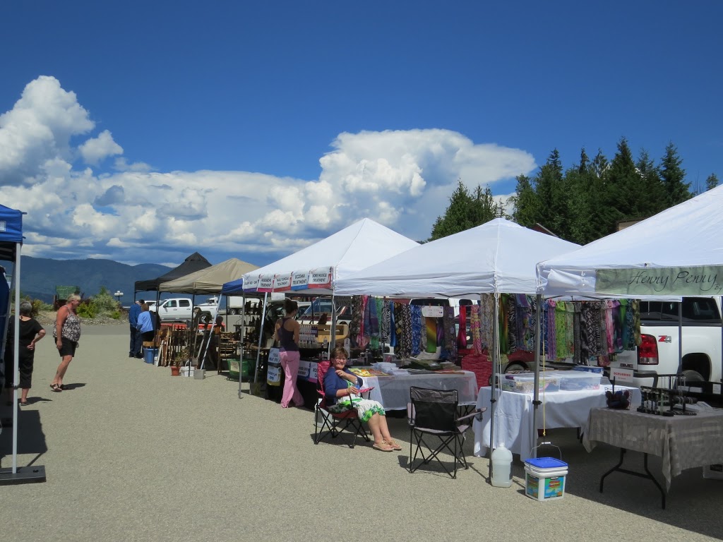 Blind Bay Marketplace Mall | Fairway Hills Rd, Blind Bay, BC V0E 1H2, Canada | Phone: (250) 675-2523