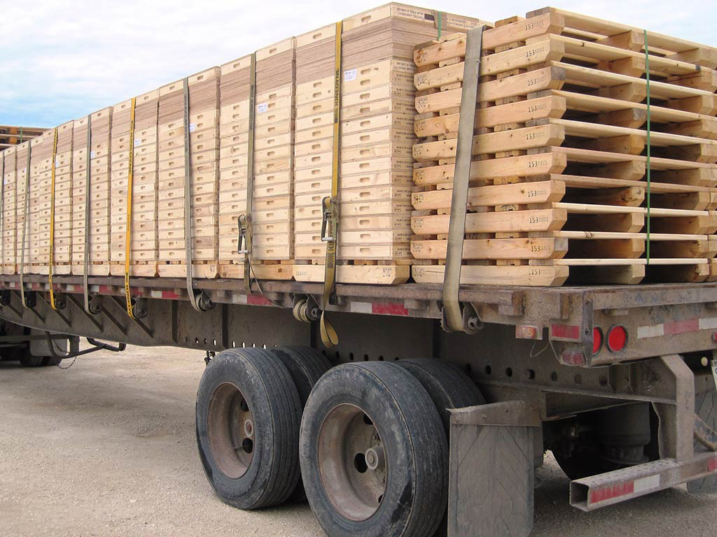 204 Pallet & Packaging - Wood Pallets & Crates | Road 75N &, Old Highway 7, Stony Mountain, MB R0C 3A0, Canada | Phone: (204) 344-5404