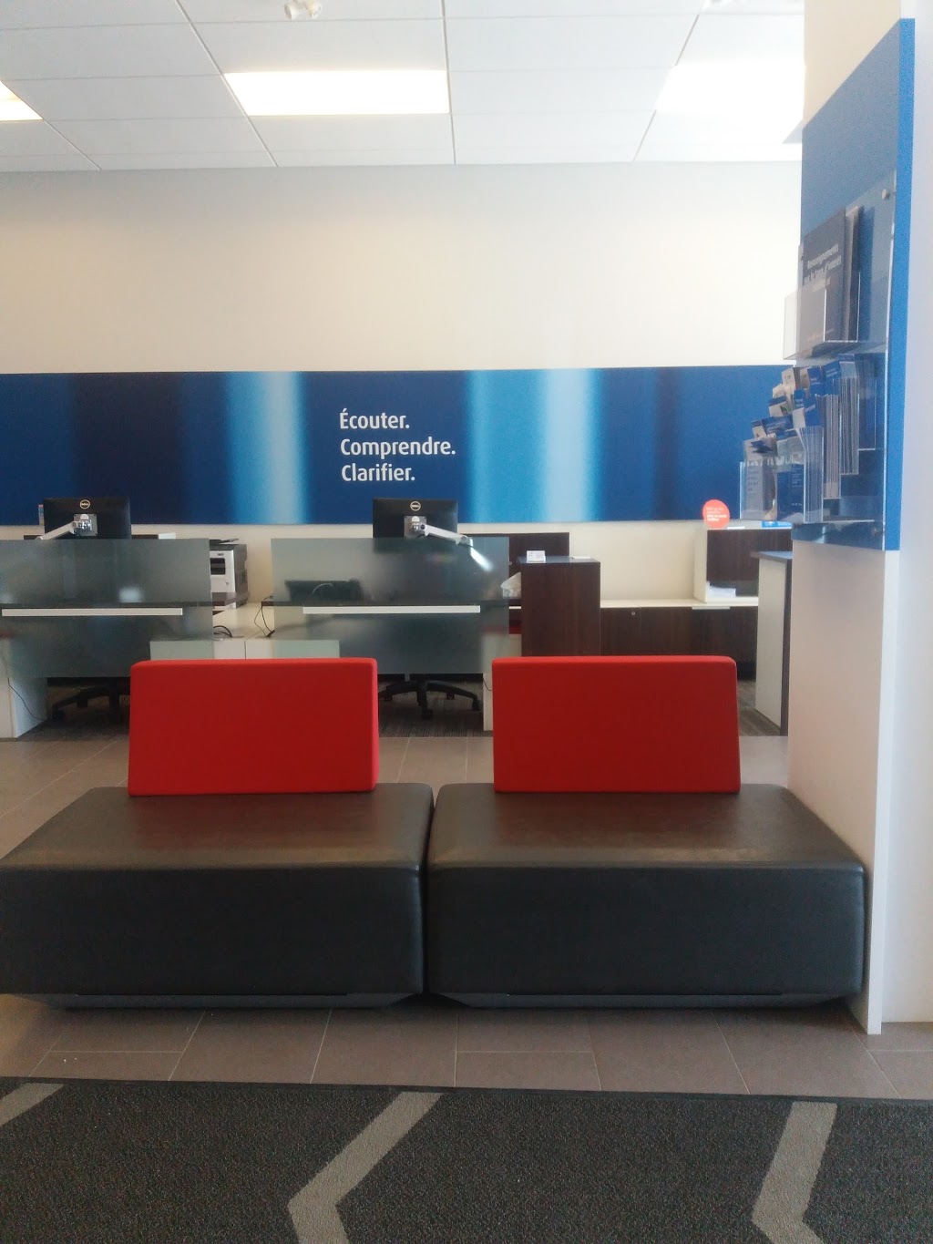 BMO Banque de Montréal | 4857 Boul Bourque #11, Sherbrooke, QC J1N 1E8, Canada | Phone: (819) 822-0957