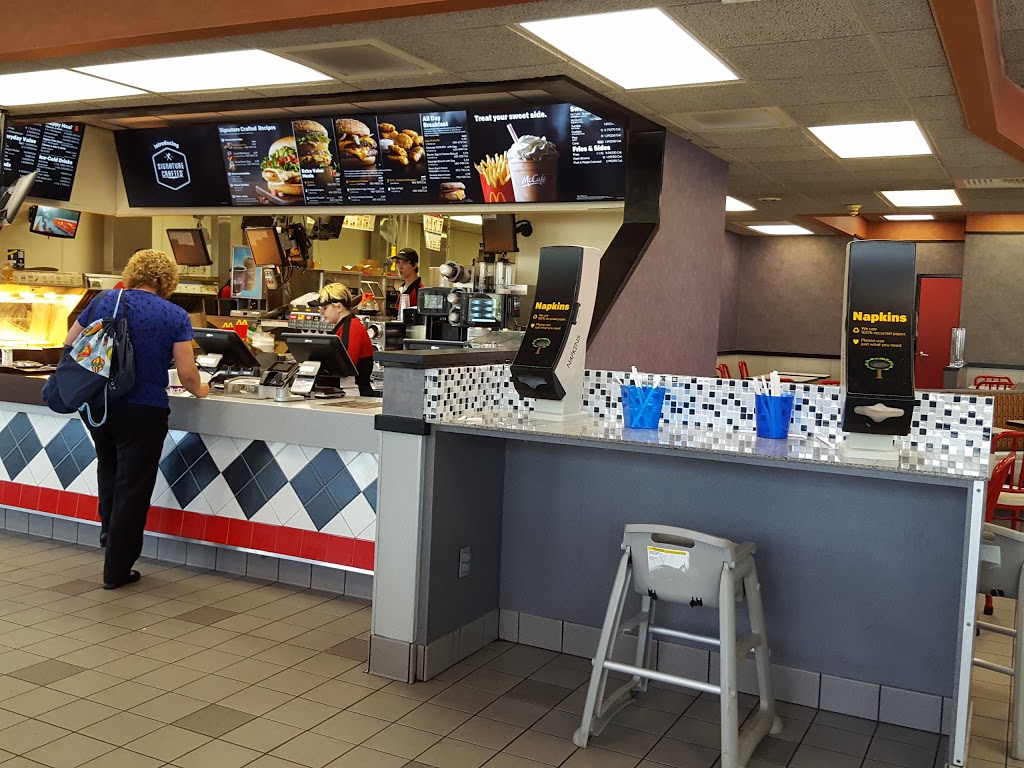 McDonalds | 6035 South Park Ave, Hamburg, NY 14075, USA | Phone: (716) 648-4949