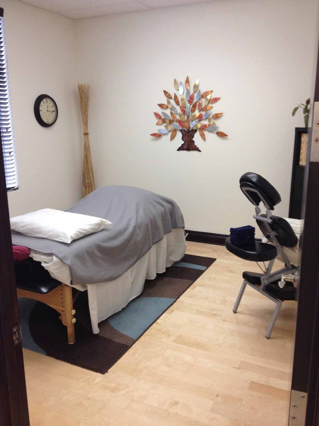 Balance Chiropractic | 120-G1, Terence Matthews Crescent, Kanata, ON K2M 0J1, Canada | Phone: (613) 435-8611