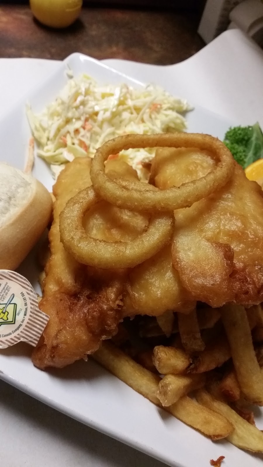 Golden Fish & Chips | 684 St David St N, Fergus, ON N1M 2K8, Canada | Phone: (519) 843-2740