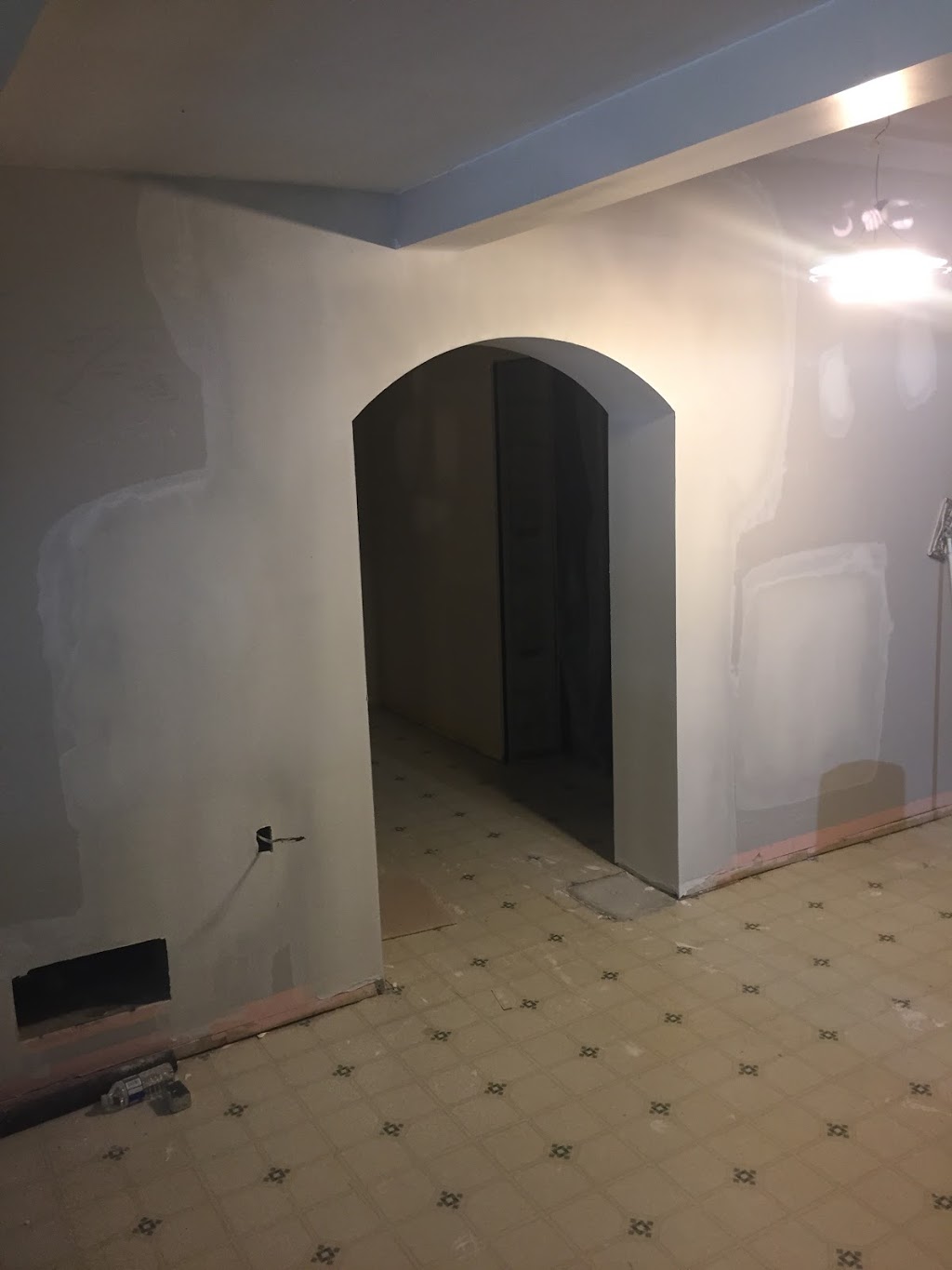 Newmarket Drywall Taping and Stucco Removal | 123 Warwick Crescent, Newmarket, ON L3X 1N9, Canada | Phone: (289) 716-6266