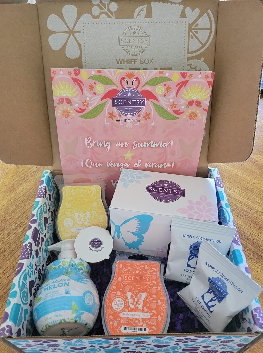 Mélodie V Conseillère indépendante Scentsy | 5771 Rue Grégoire, Saint-Zénon, QC J0K 3N0, Canada | Phone: (450) 524-0040