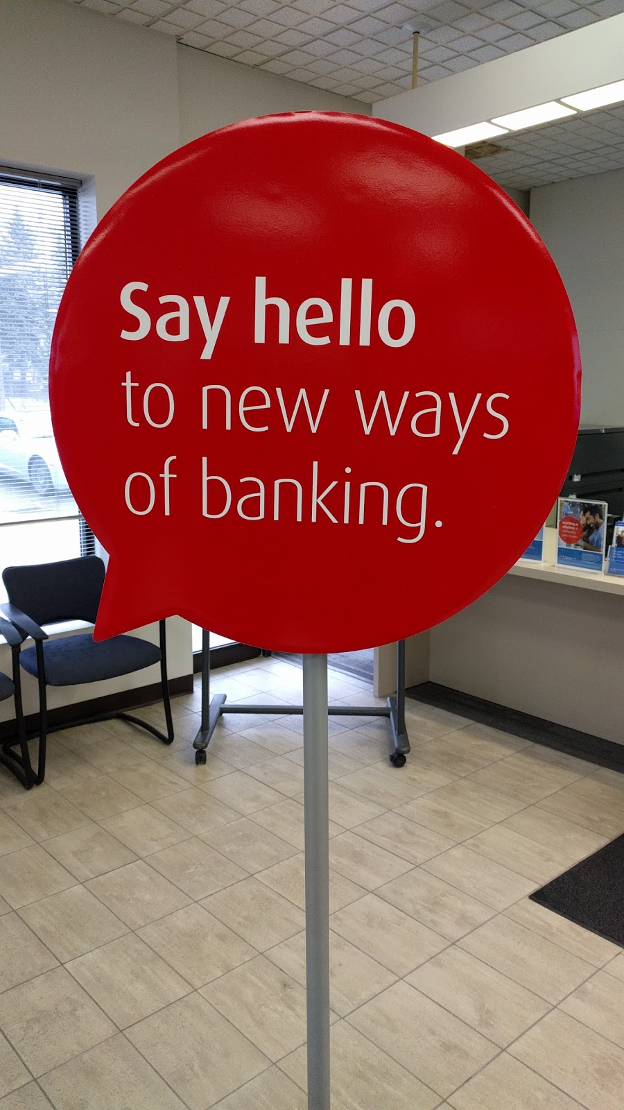 BMO Bank of Montreal | 2535 Major MacKenzie Dr W #1b, Maple, ON L6A 1C6, Canada | Phone: (905) 832-6336