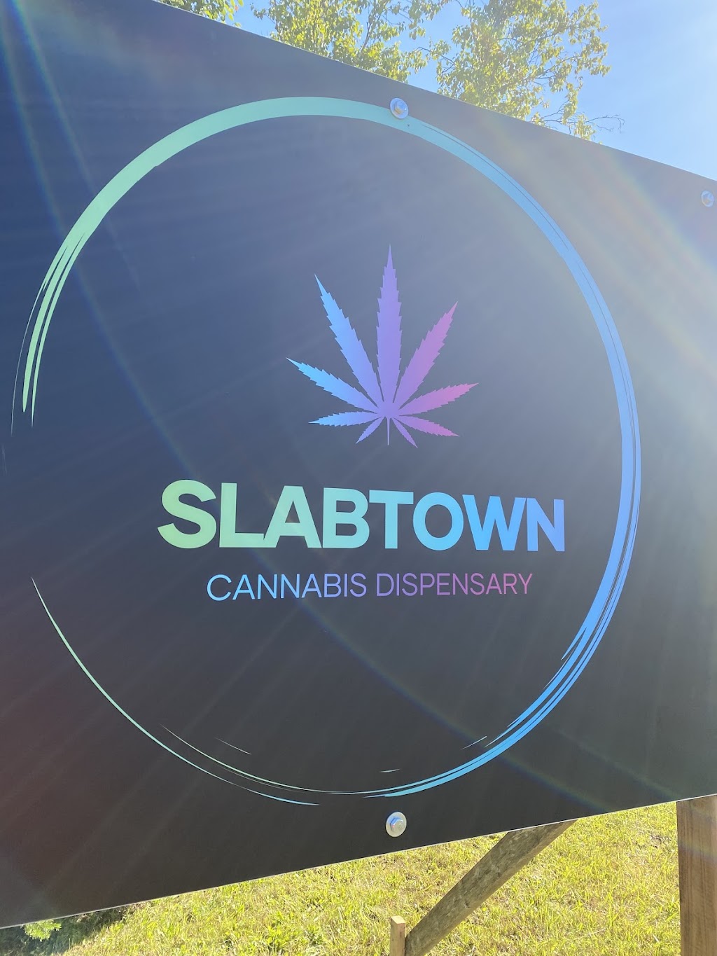 Slabtown Cannabis Dispensary | First Nation 6859, ON-21, Allenford, ON N0H 1A0, Canada | Phone: (519) 377-3935